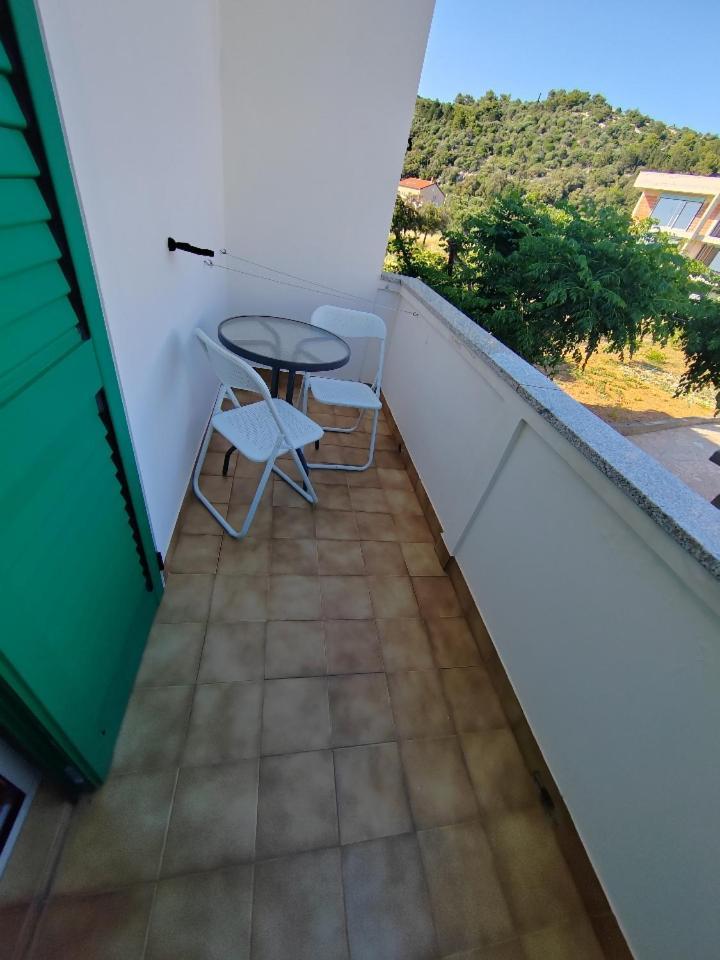Room'S Brica Barbat na Rabu Exterior foto
